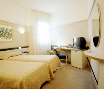 Nh Hotel 4*