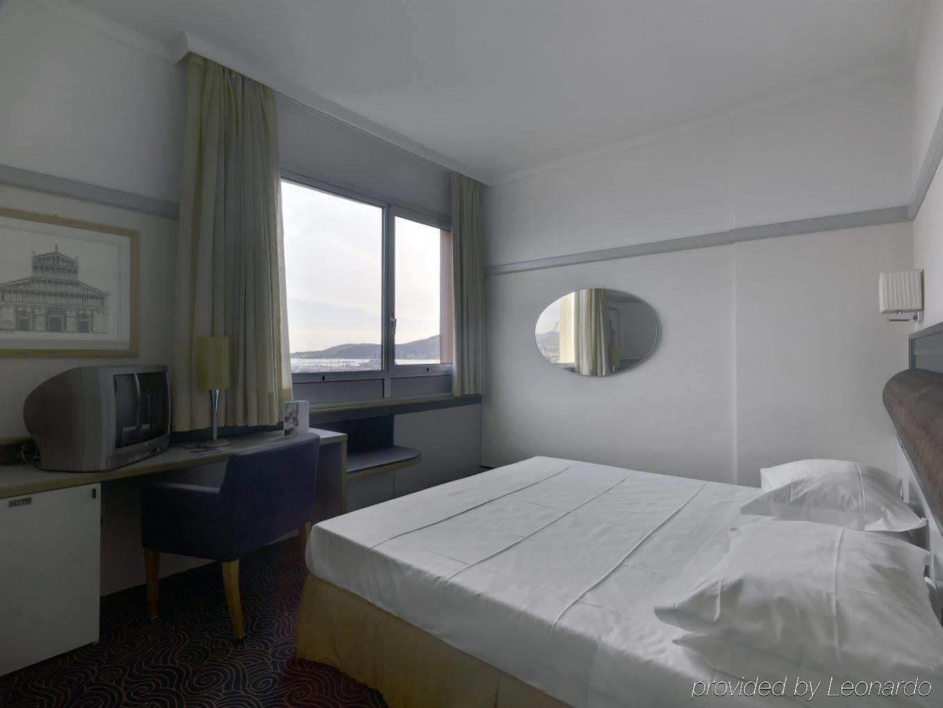 Hotel Nh 4*